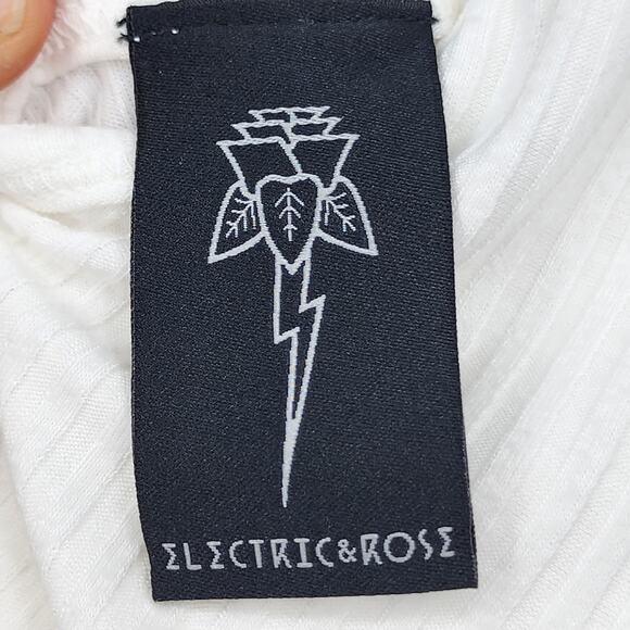 Electric & Rose Jersey Ribbed White Tank Top Deep V Back Size Small NWT - Picture 3 of 7